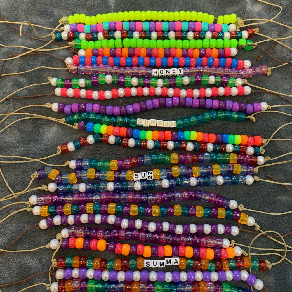VSCO BEADED BRACELETs - Picture 7 of 7